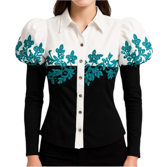 VDP Beaded Puff Sleeve Stretch Top - Picture 1 of 8